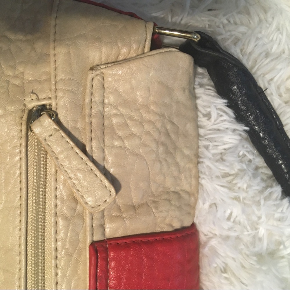 Vintage Steve Madden purse - Picture 7 of 13